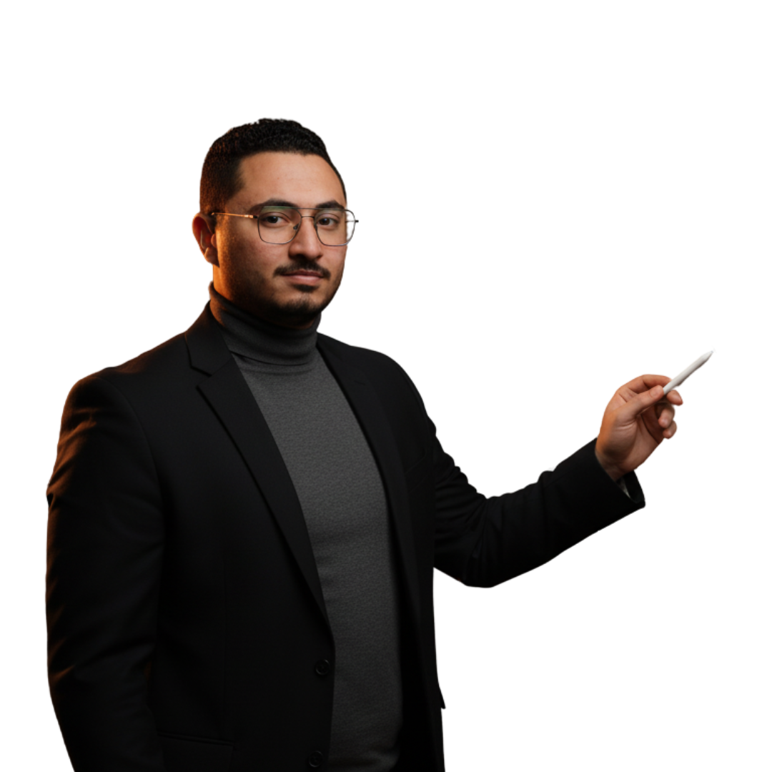 محمد شاكر يشاور بيده اليسرى نحو المحتوى